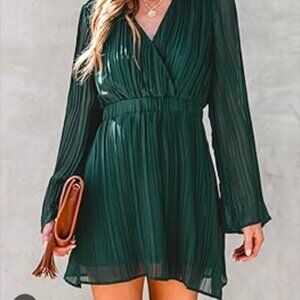 Women's Green Pleated Mini Dress, M